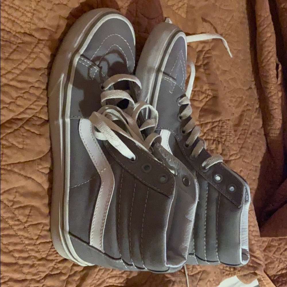 High top Grey vans